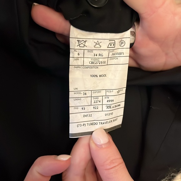 Tuxedo - Jos A Banks - Picture 5 of 6